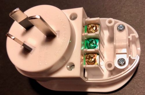 Hacking The Deta Rewireable Plug
